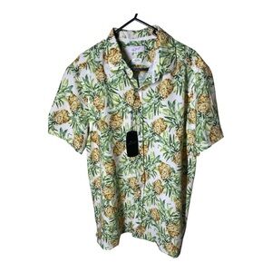{NWT} GREG NORMAN Pineapple Print Green and White Men's Shirt M
